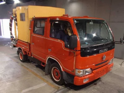 Isuzu Elf