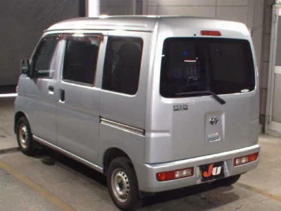 Toyota Pixis Van