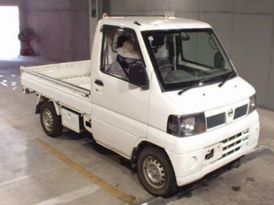 NISSAN CLIPPER