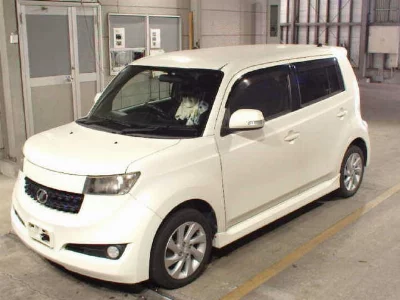 Toyota bB