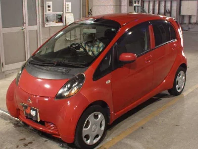Mitsubishi i