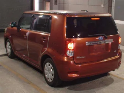 Toyota Corolla Rumion