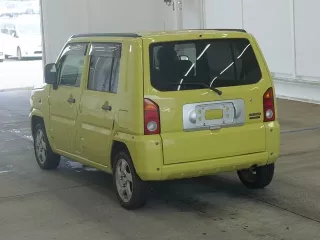Daihatsu Naked