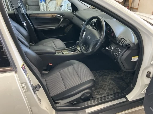 Mercedes-Benz C-Class  с аукциона в Японии