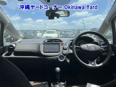Honda FIT SHUTTLE HYBRID