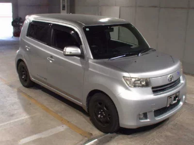 Toyota bB