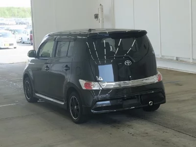 Toyota bB