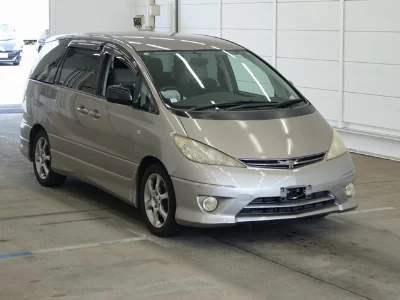 Toyota ESTIMA L