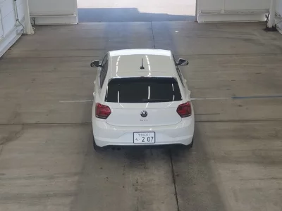 VOLKSWAGEN POLO GTI