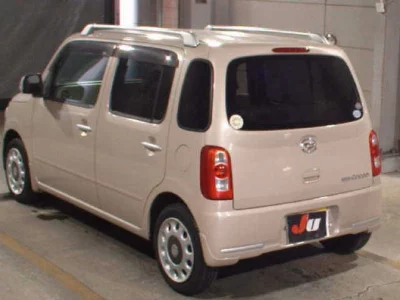 Daihatsu Mira Cocoa
