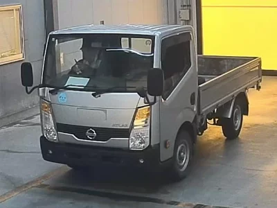 Nissan Atlas