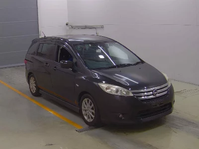 Nissan LAFESTA