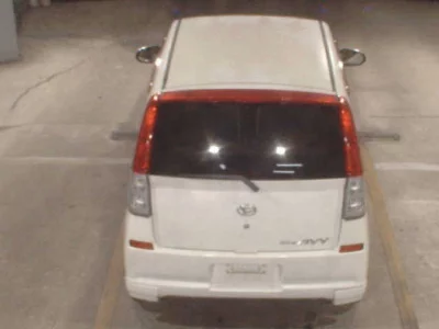 Daihatsu Mira Avy