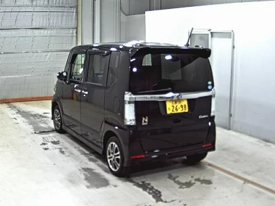 Honda N BOX CUSTOM