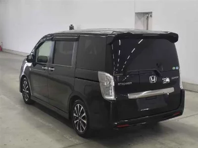 Honda STEPWGN SPADA