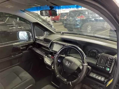 Honda STEPWGN SPADA