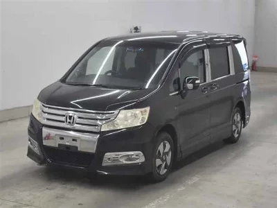 Honda STEPWGN SPADA