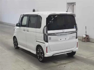 Honda N BOX CUSTOM