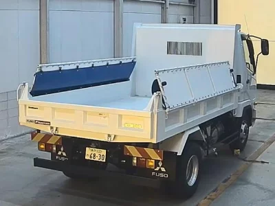 Mitsubishi FUSO FIGHTER