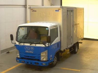 Isuzu Elf