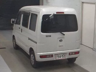 Toyota Pixis Van