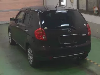 Mazda Verisa