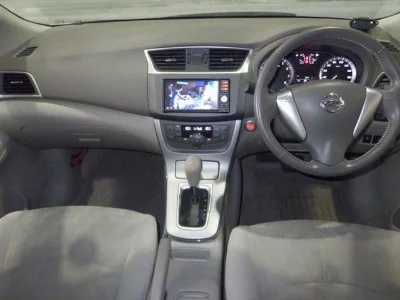 Nissan BLUEBIRD SYLPHY
