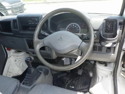 Mitsubishi MINICAB TRUCK