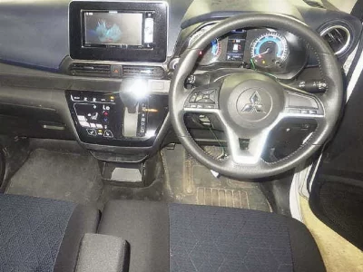 Mitsubishi eK X