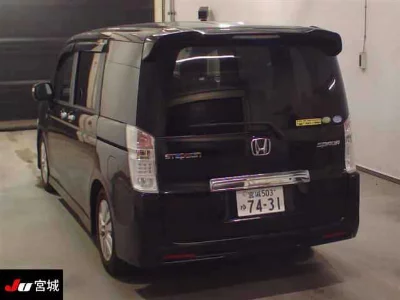 Honda STEPWGN SPADA