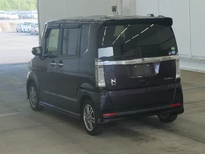 Honda N BOX CUSTOM