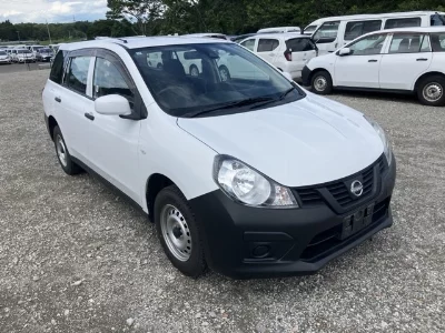 Nissan AD