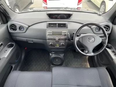 Toyota bB