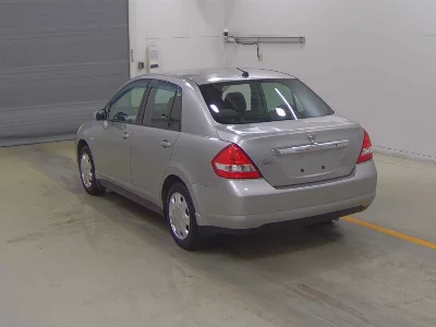 Nissan Tiida Latio