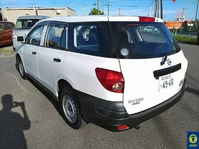 Nissan AD