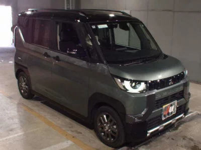 Mitsubishi Delica Mini