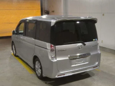 Honda STEPWGN SPADA