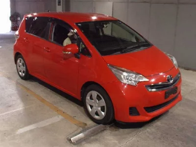 Toyota Ractis