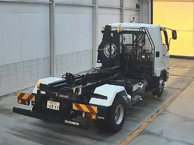 Mitsubishi FUSO FIGHTER