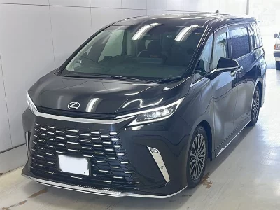 Lexus LM500h