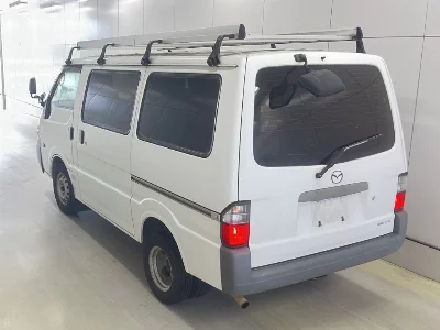 Mazda Bongo Van