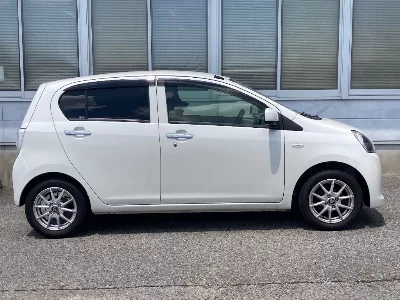 Toyota Pixis Epoch