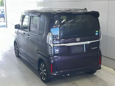 Honda N BOX CUSTOM