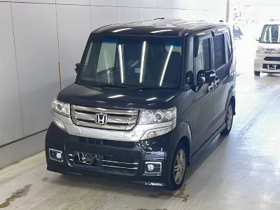 Honda N BOX CUSTOM