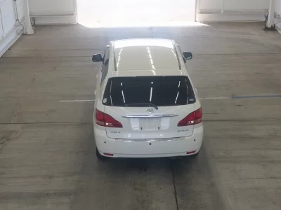 Toyota Ipsum