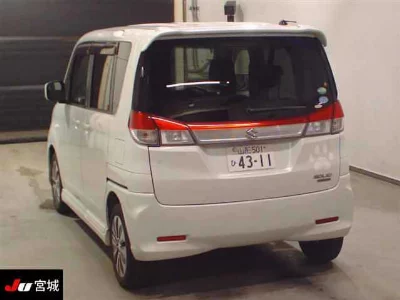 Suzuki Solio