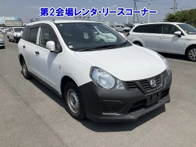 Nissan AD