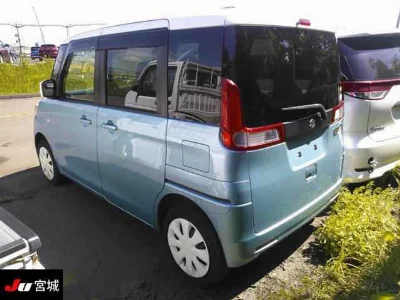 Suzuki Spacia