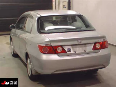 Honda FIT ARIA