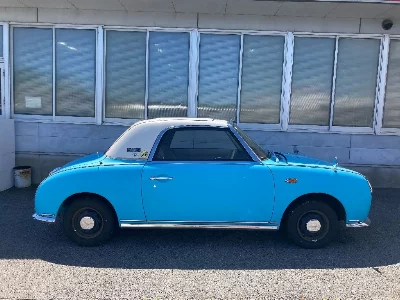 Nissan FIGARO